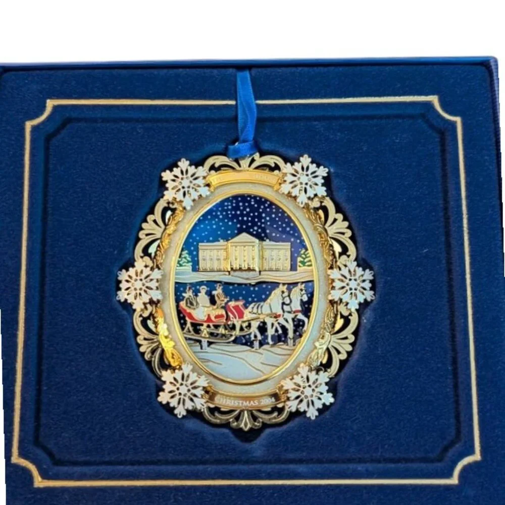 NEW 2004 The White House Historical Association Christmas Ornament